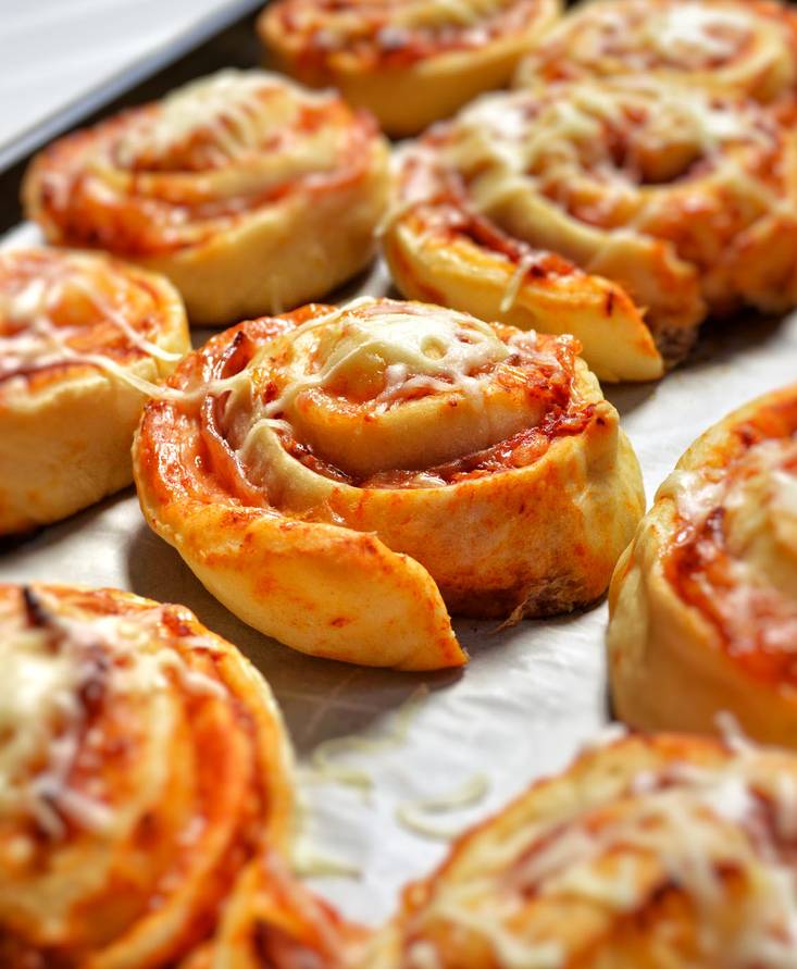 Pomi Homemade Pizza Rolls | USA